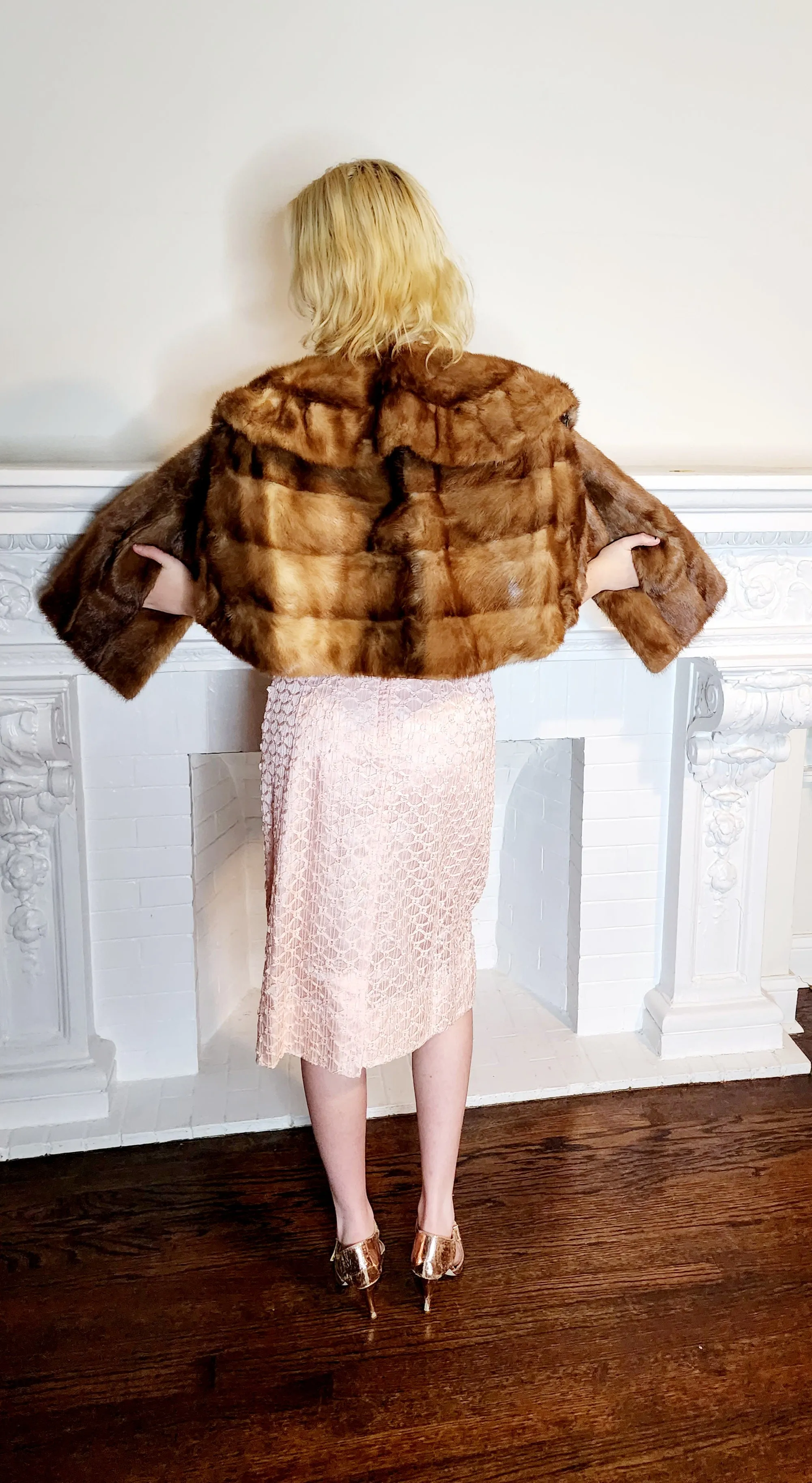 1950s Caramel Brown Mink Stole Wrap Shrug
