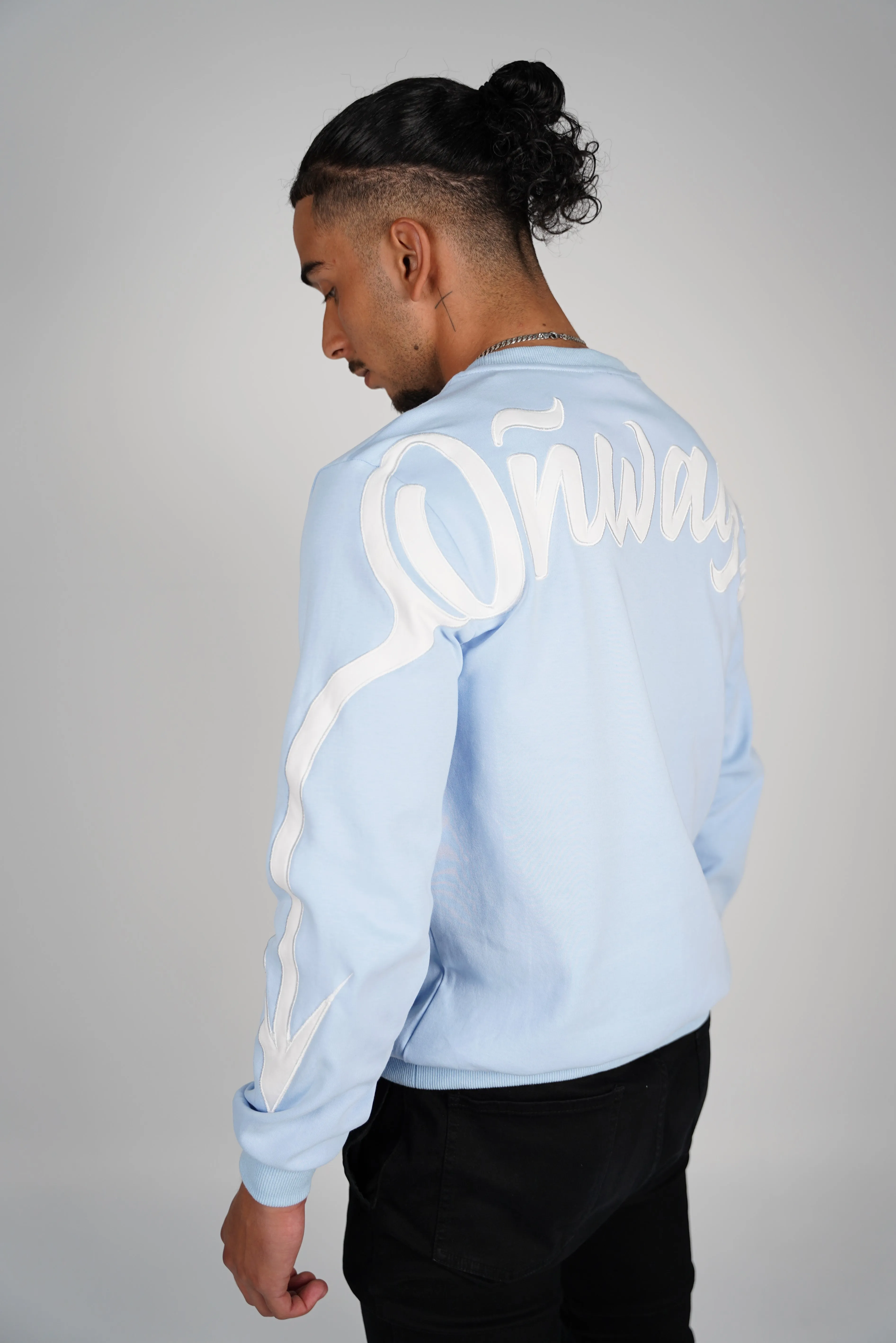 Arrow Script Crewneck - Baby Blue