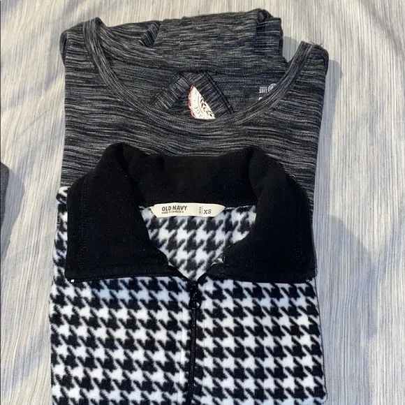 BUNDLE of 9 Awesome Sweater/Tops - 7GUC 2NWT