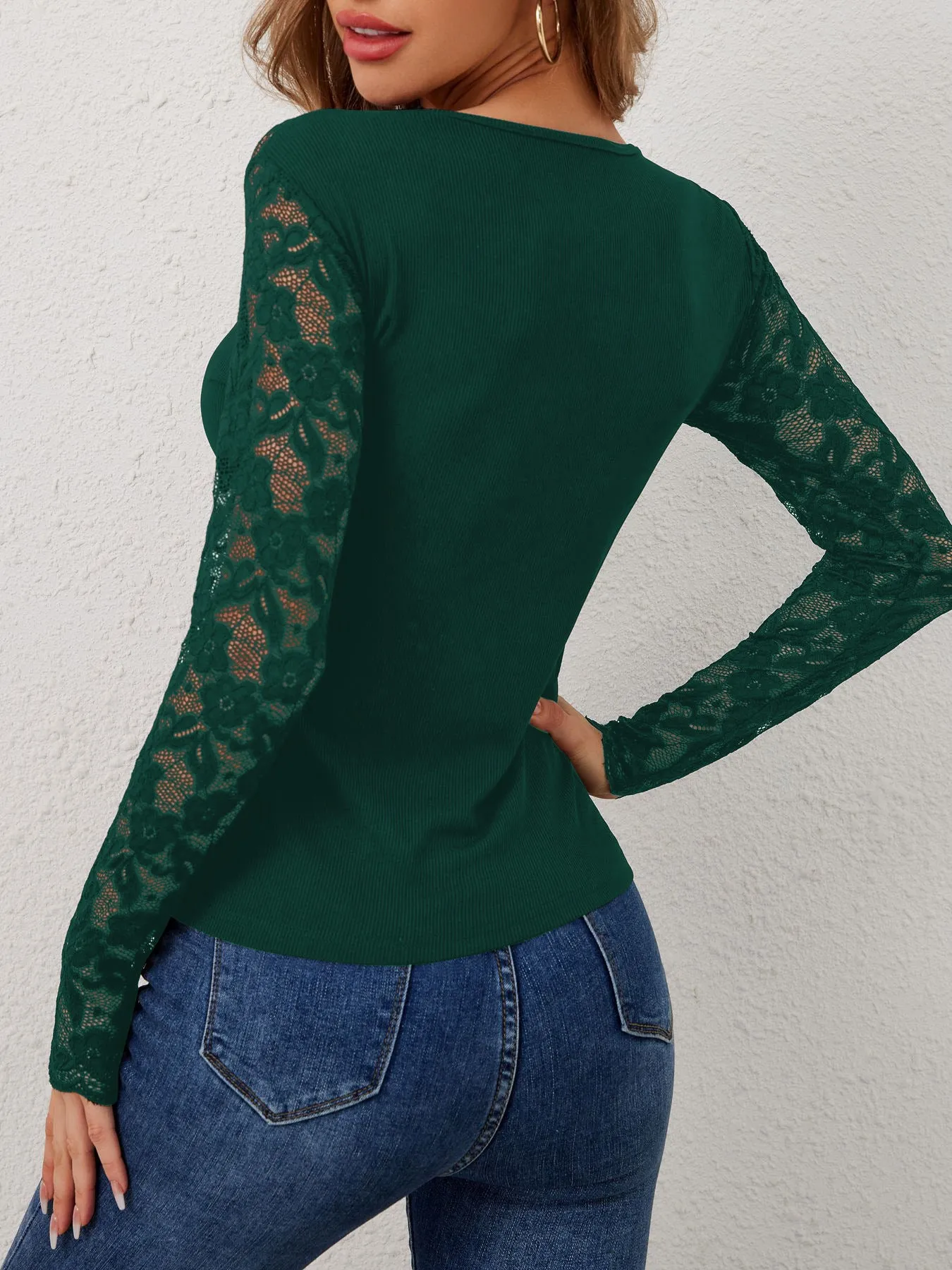Effortlessly Elegant Ribbed Long Sleeve Top with Back Floral Patchwork