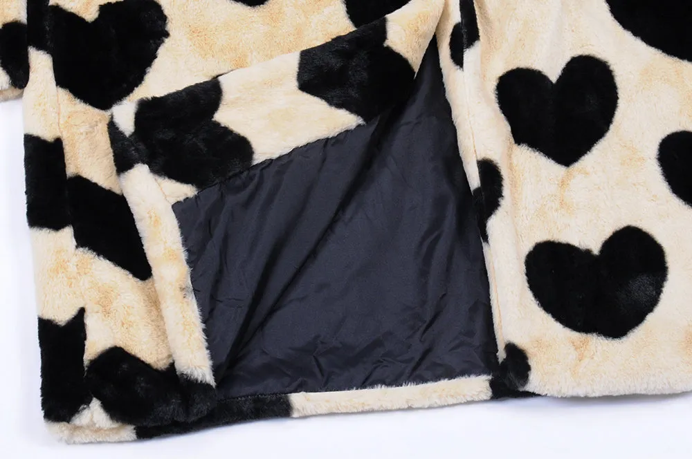 Faux Fur Heart Coat | Dreamofthe90s