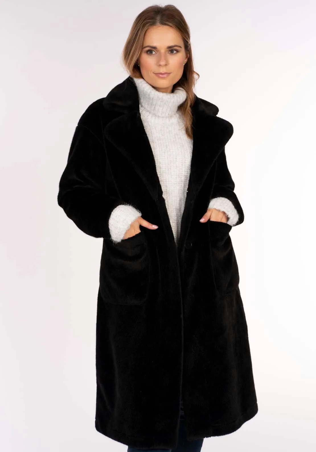 Fur Jacket With Pockets - Black