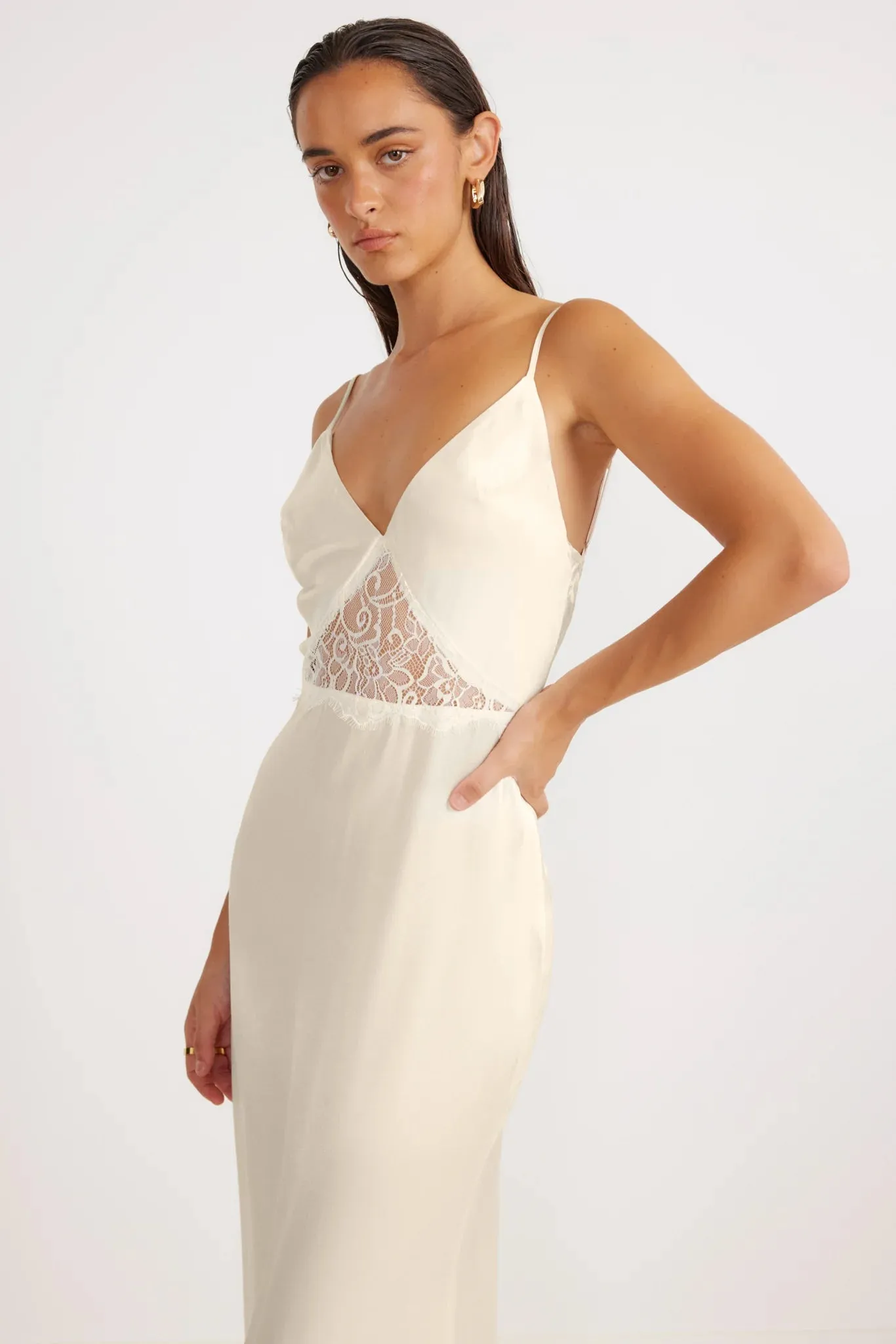 Halliwel Maxi Dress - Champagne