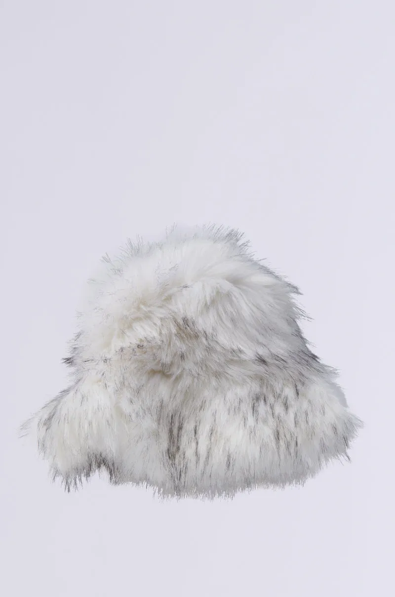 ICE QUEEN FAUX FUR BUCKET HAT