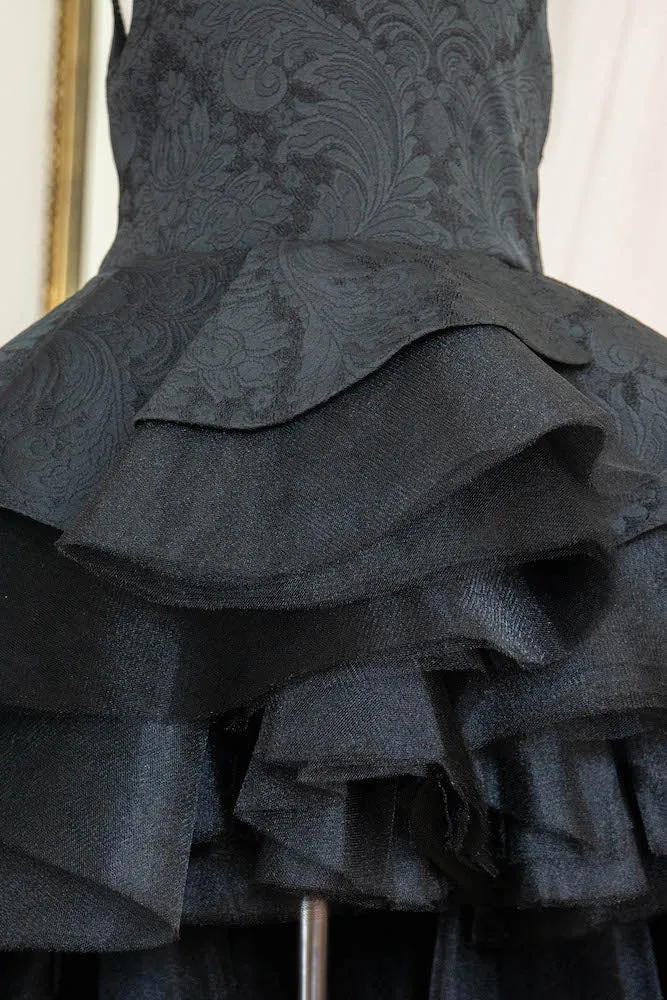 Julia in black