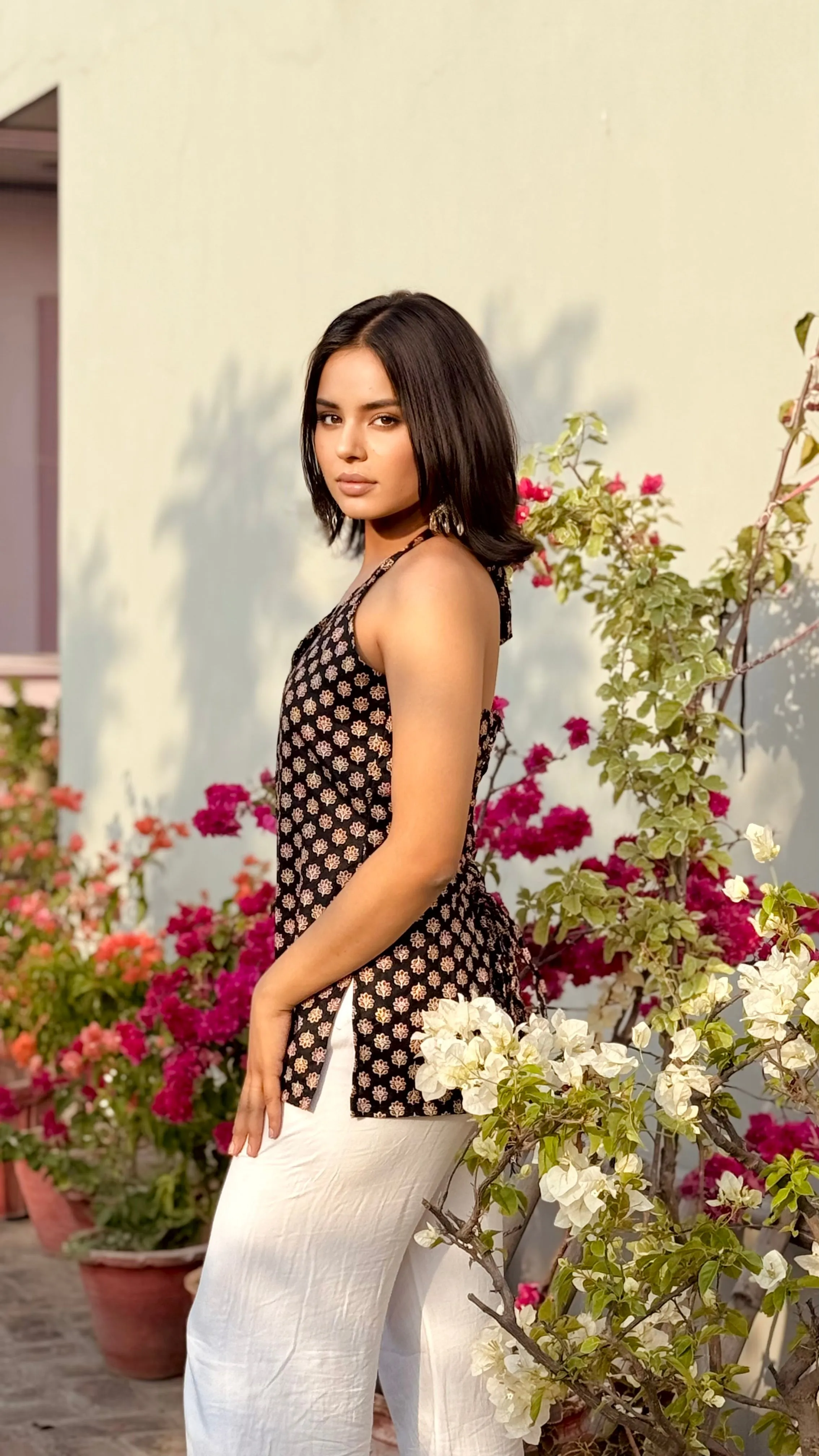 Kalika Kurti