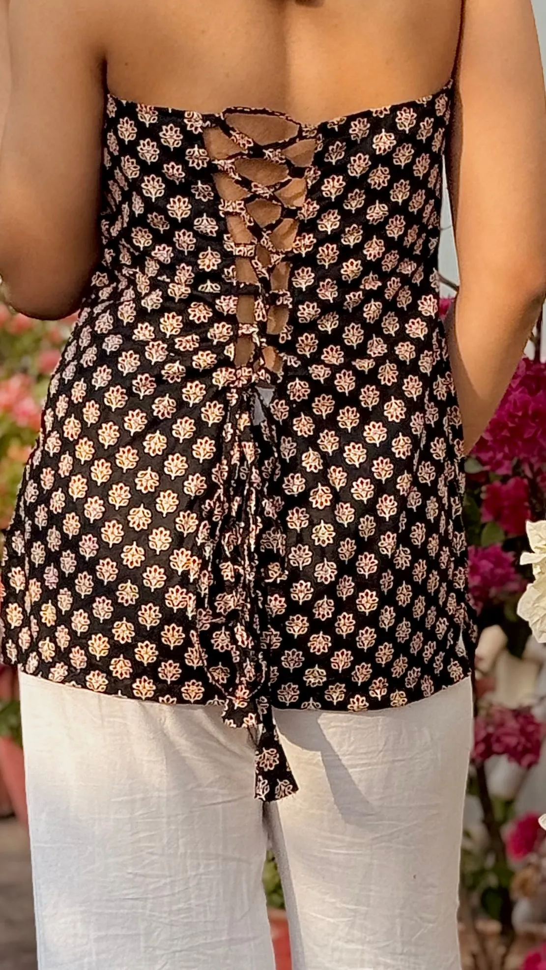 Kalika Kurti