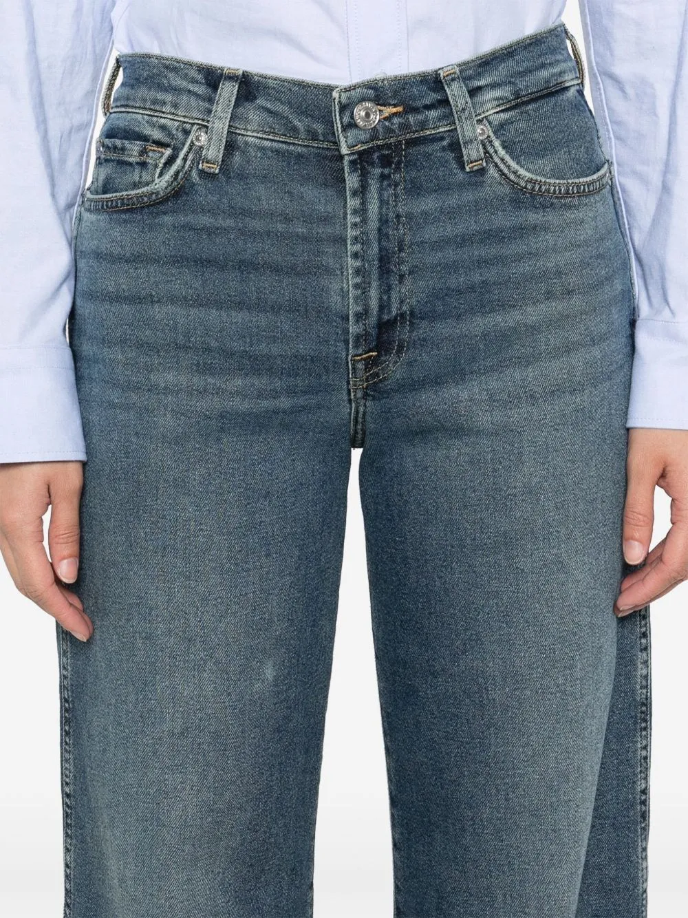 Lotta flared denim jeans