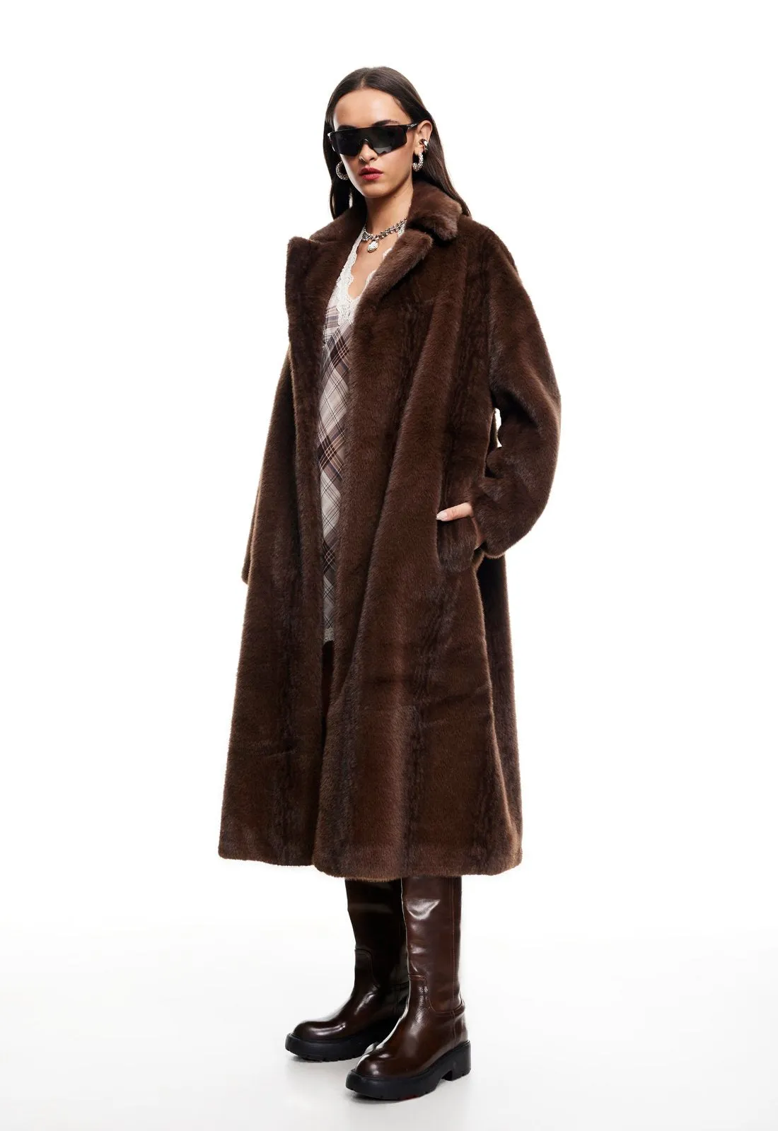 MOSS FAUX FUR COAT - CHOCOLATE