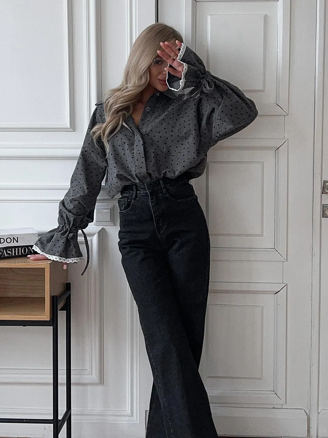 New Women's Shirt with Lace Patchwork on Cuffs, Designer Fashion Loose Polka Dot Lapel Long Sleeve Shirt for Autumn.C-241018-7
