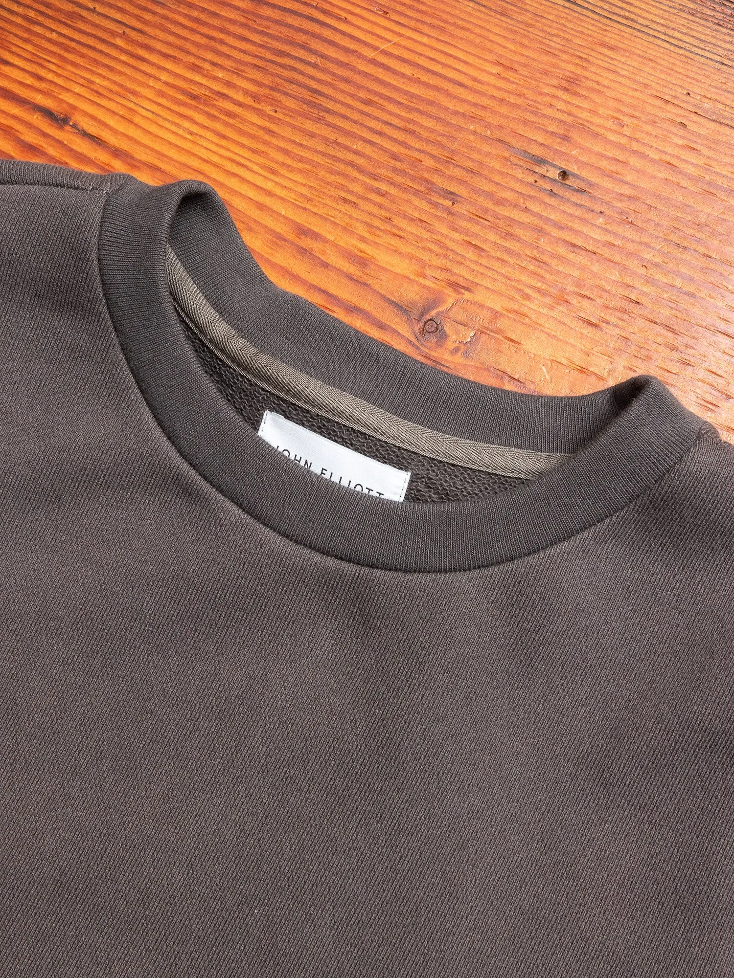 Oversized Crewneck Pullover in Charcoal