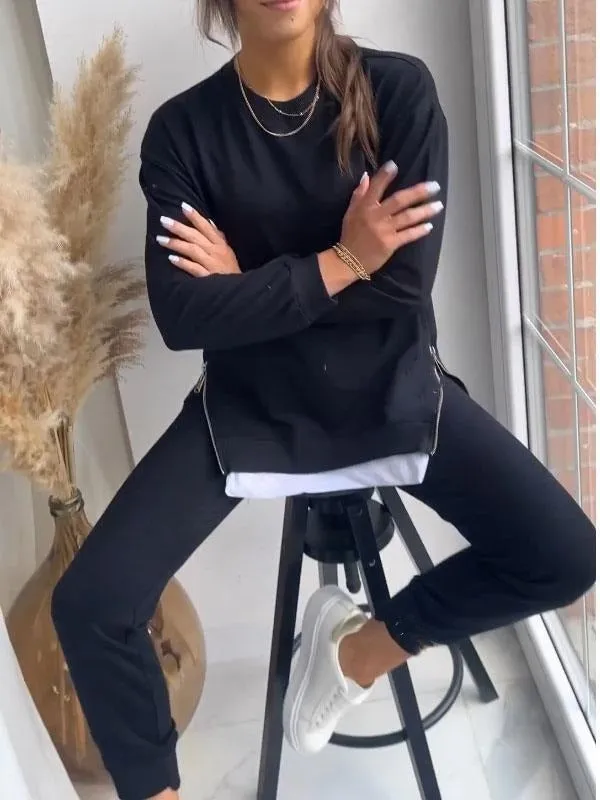 Philomena | Two-piece sweatshirt and trouser set made from imitation patchwork