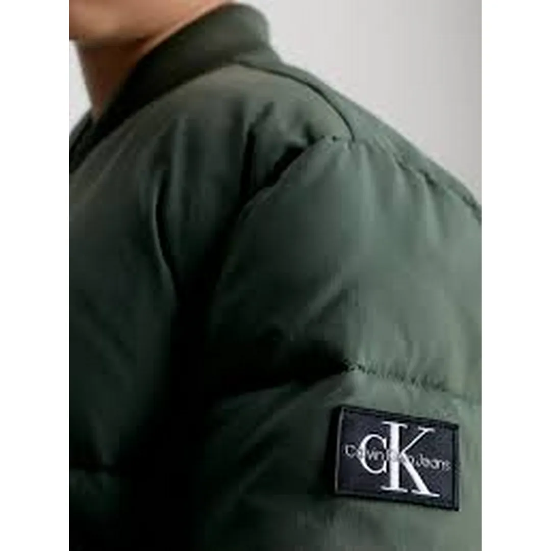 Puffy Minimal Bomber