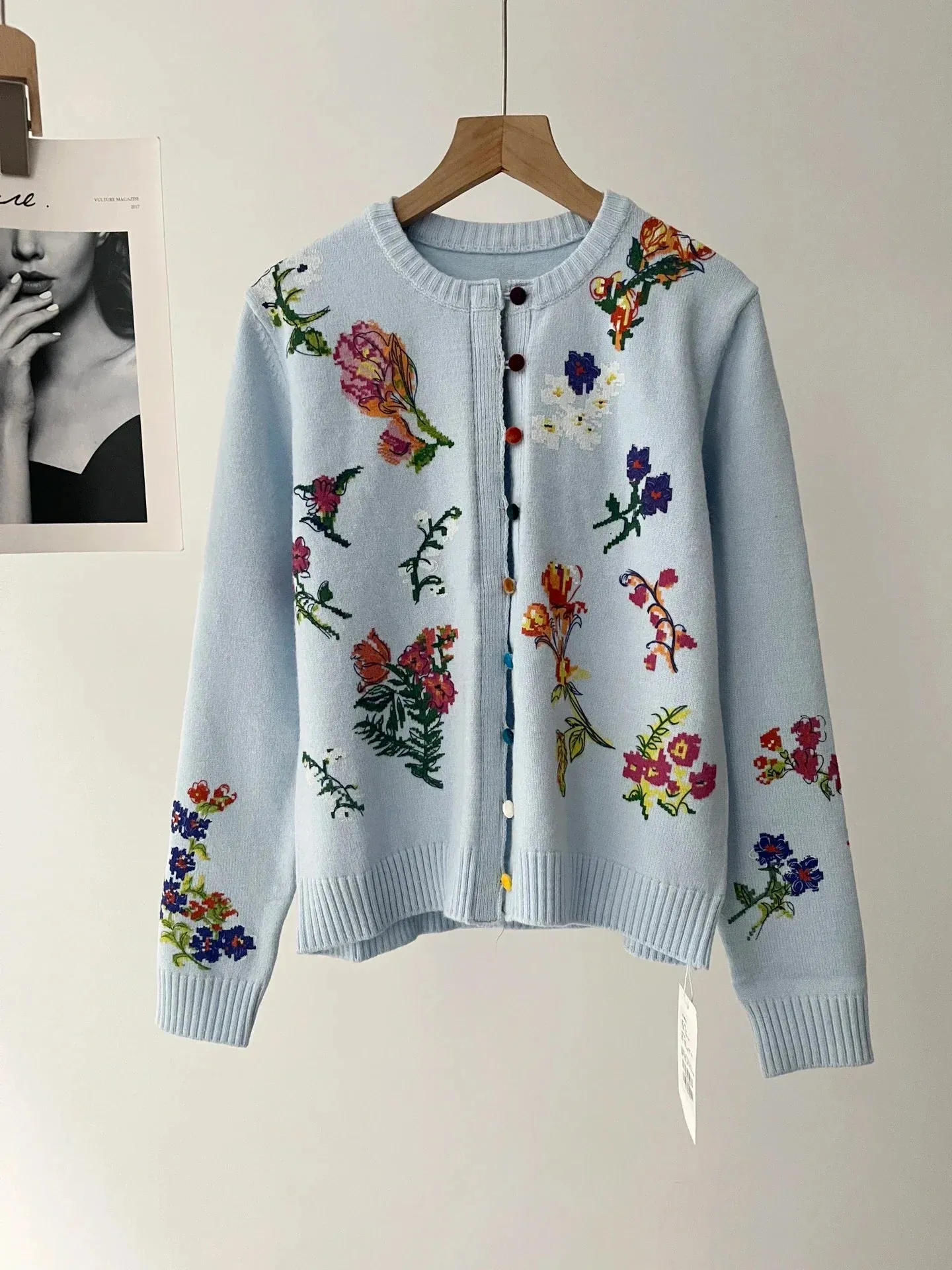 Sahara | Elegant vest with flowers