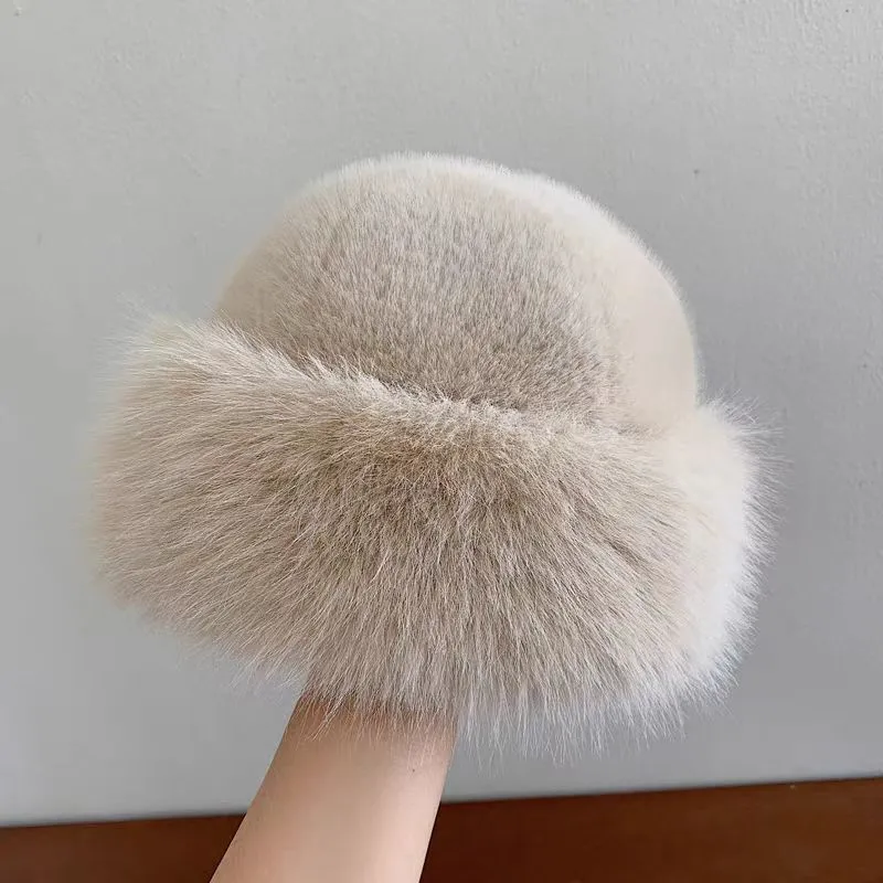 SARAH - COZY FUR HAT