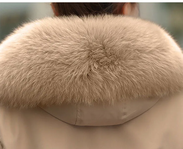 Stylish Water-resistant Parka with Zip-up Design and Fleece-lining