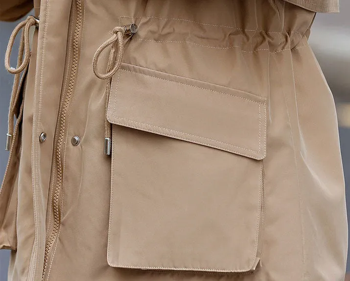 Stylish Water-resistant Parka with Zip-up Design and Fleece-lining