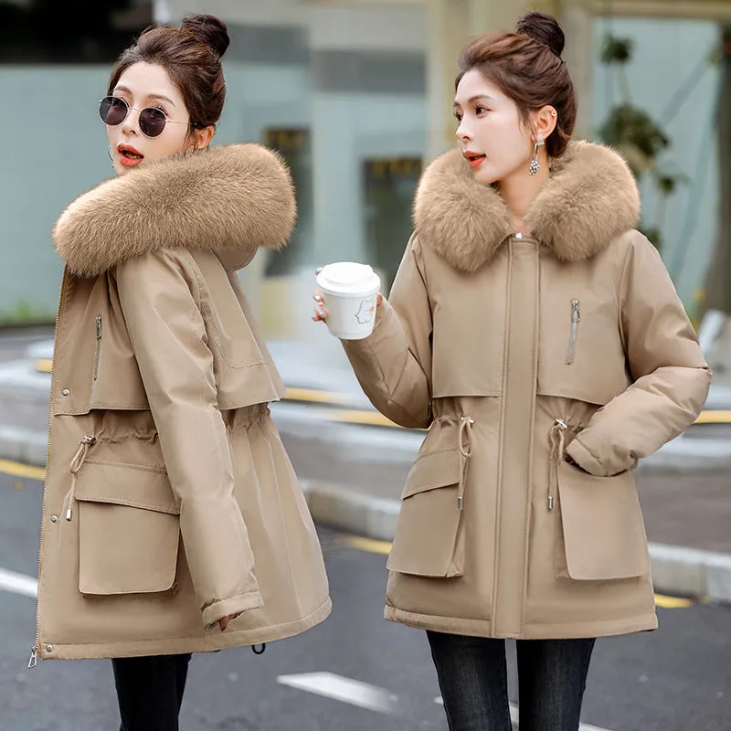 Stylish Water-resistant Parka with Zip-up Design and Fleece-lining