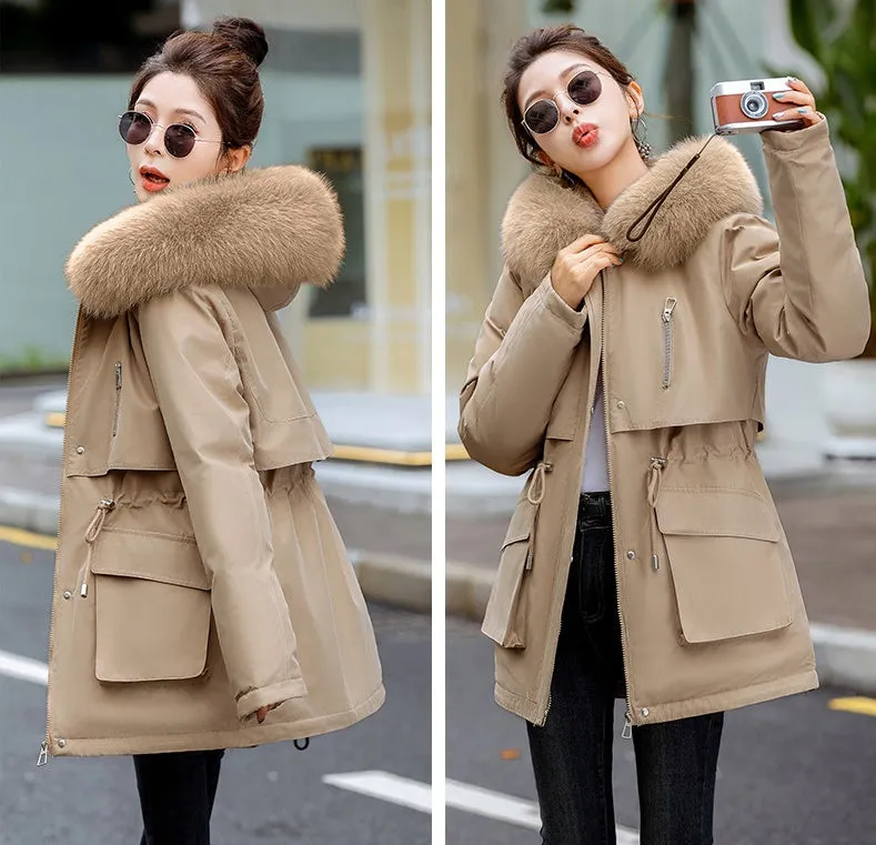 Stylish Water-resistant Parka with Zip-up Design and Fleece-lining