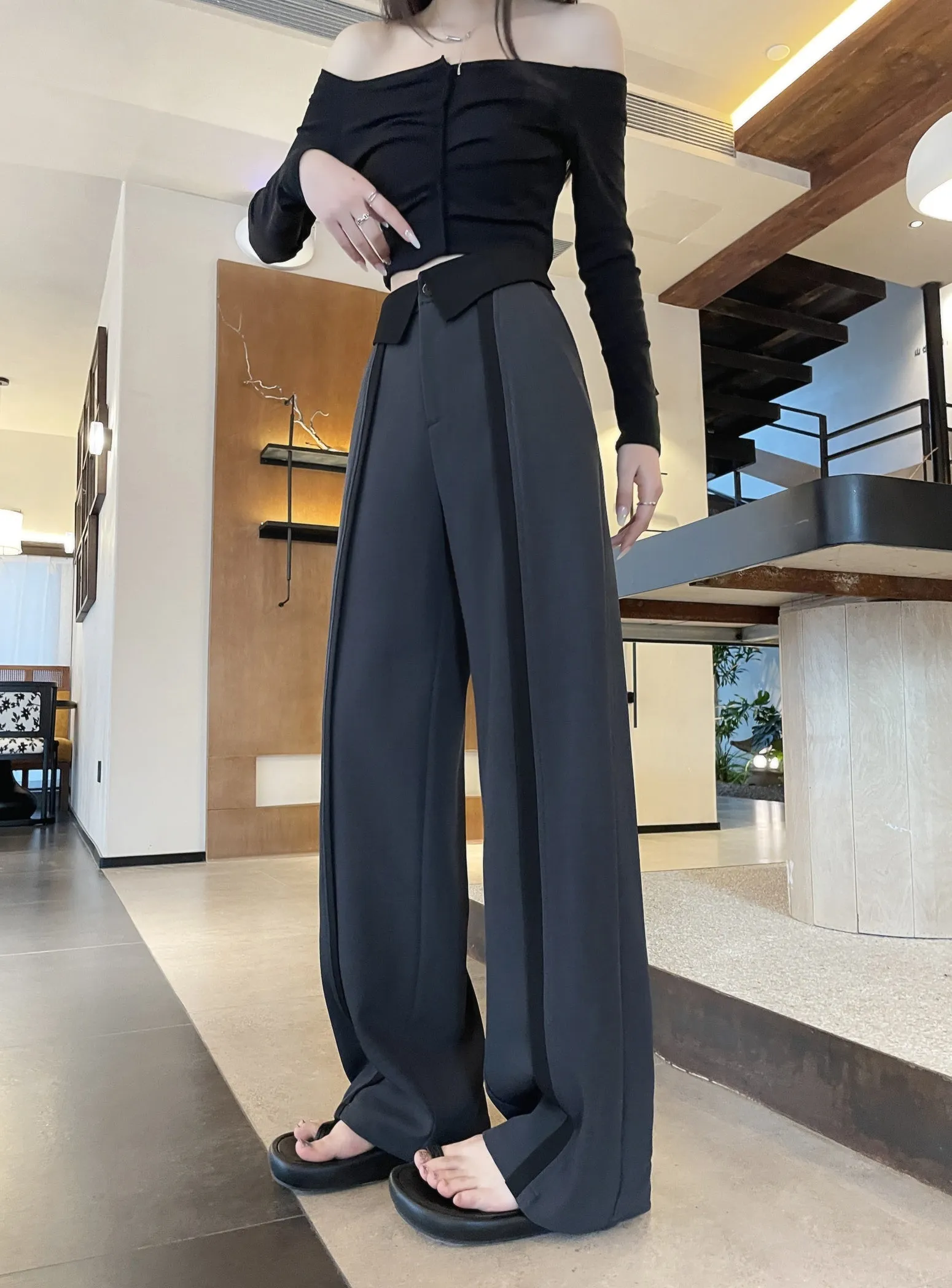 Stylish Women's Solid Patchwork Trousers for Everyday Wear