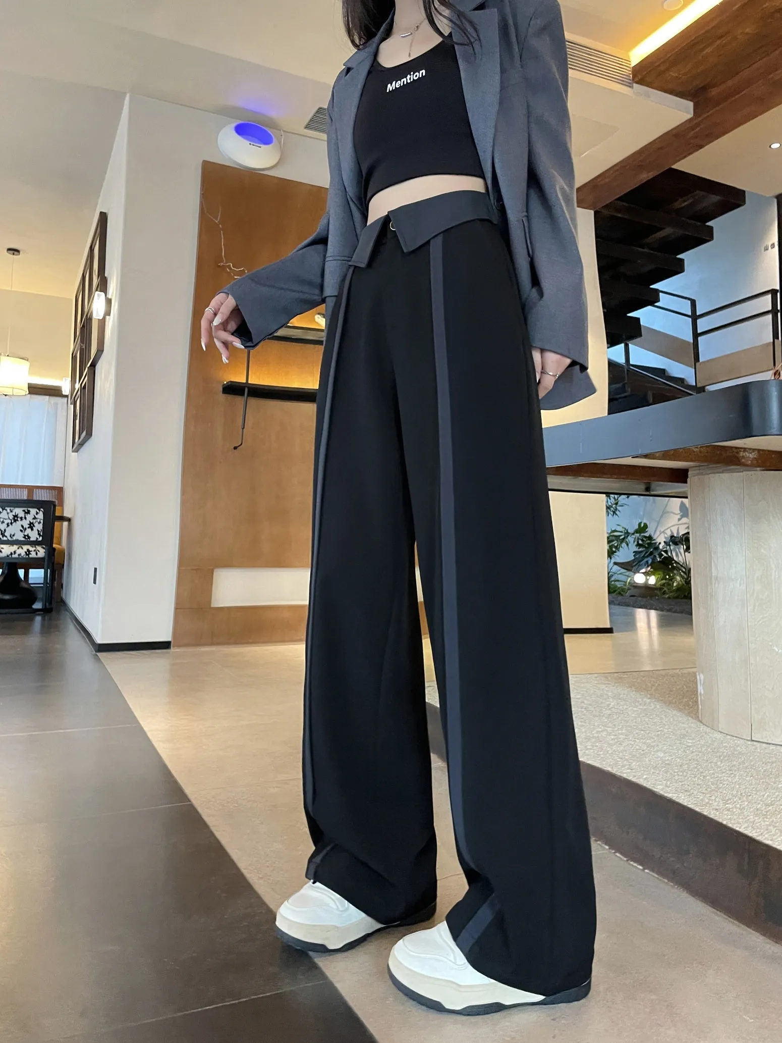 Stylish Women's Solid Patchwork Trousers for Everyday Wear
