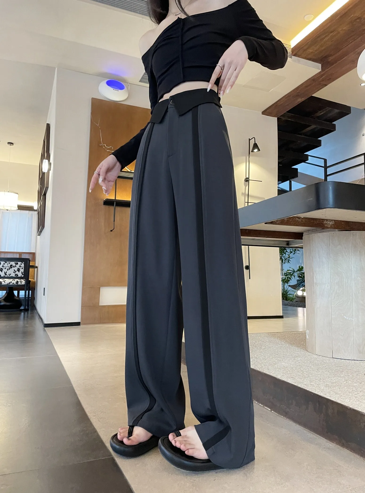 Stylish Women's Solid Patchwork Trousers for Everyday Wear