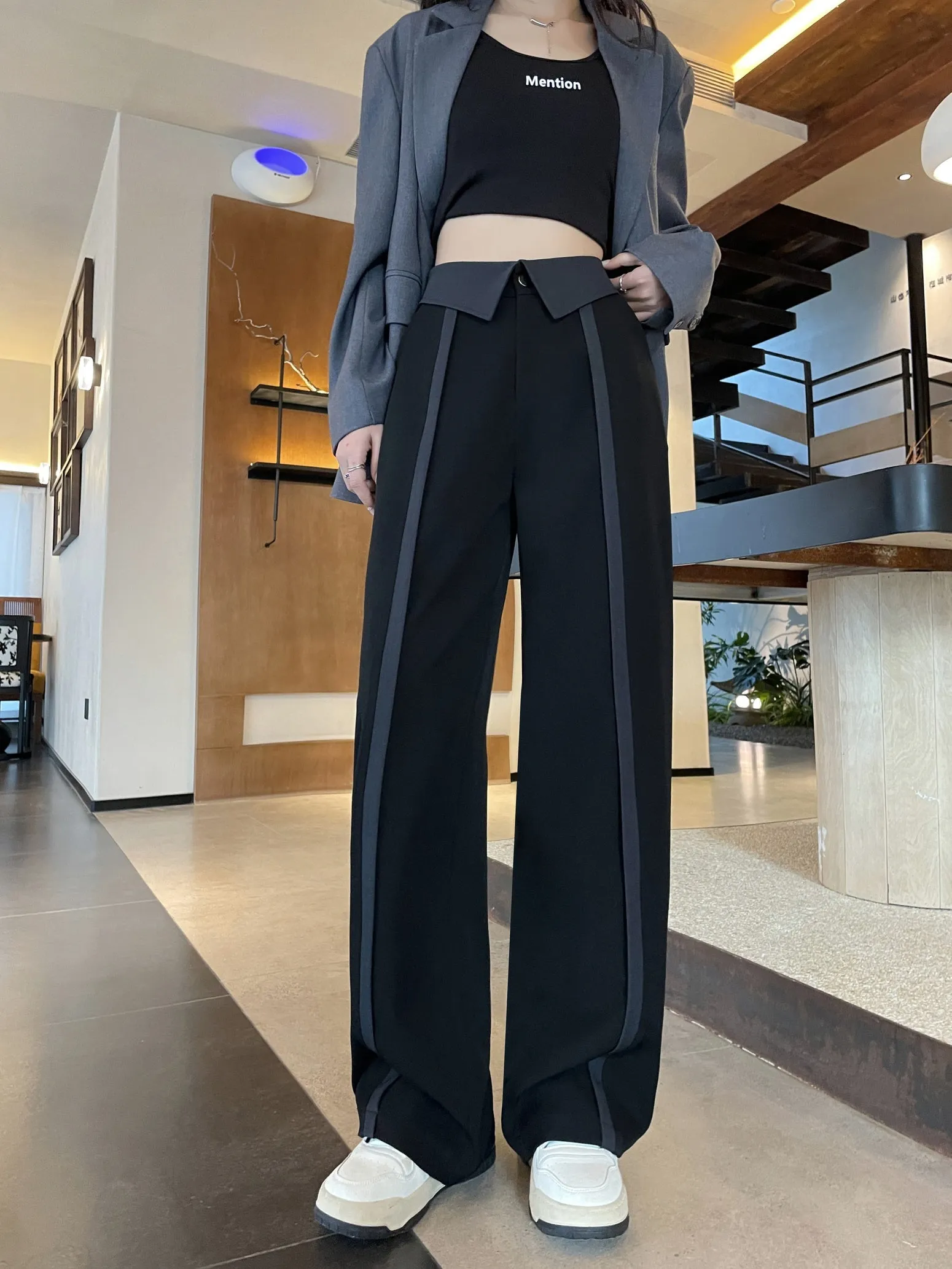 Stylish Women's Solid Patchwork Trousers for Everyday Wear