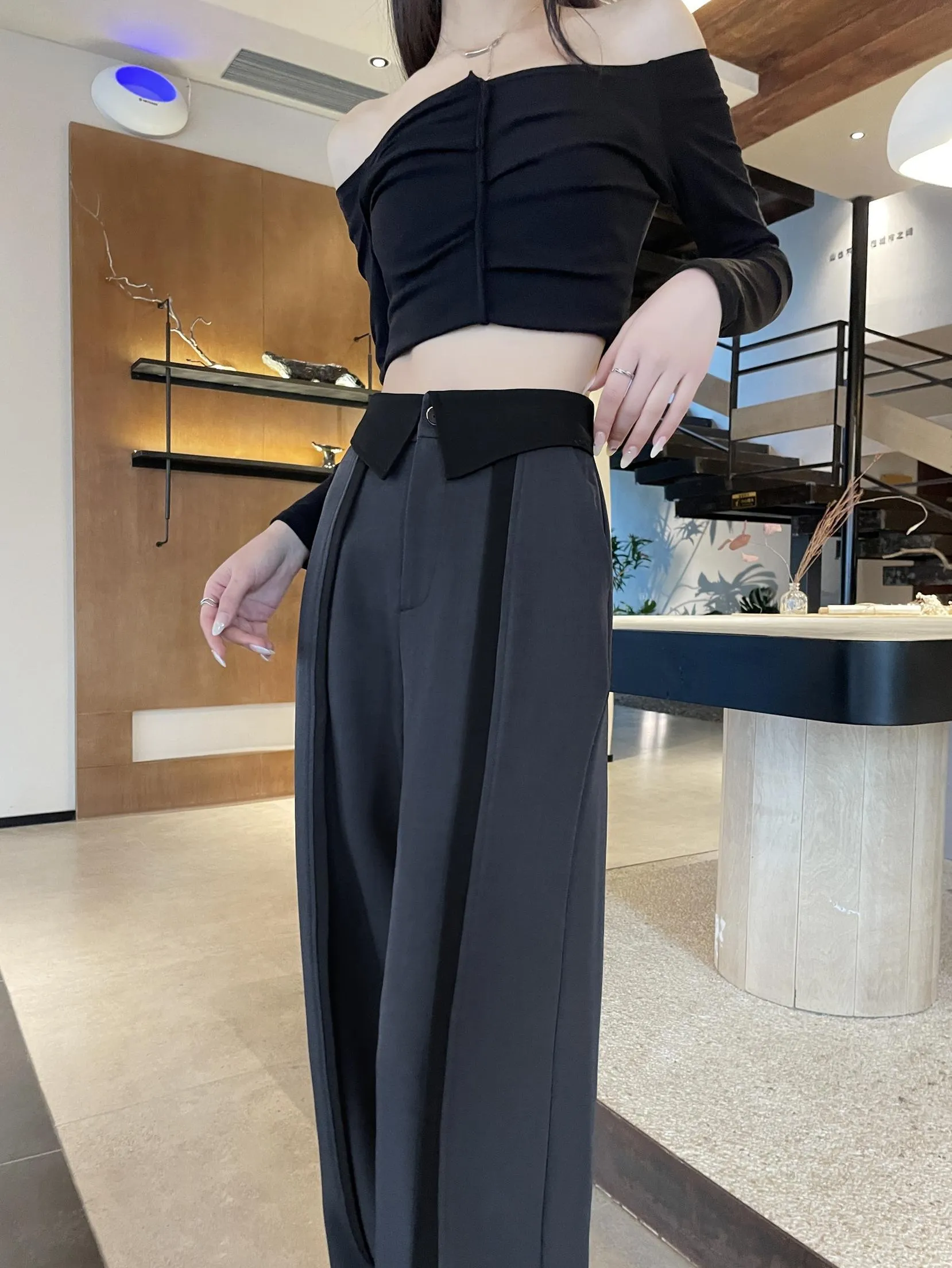 Stylish Women's Solid Patchwork Trousers for Everyday Wear