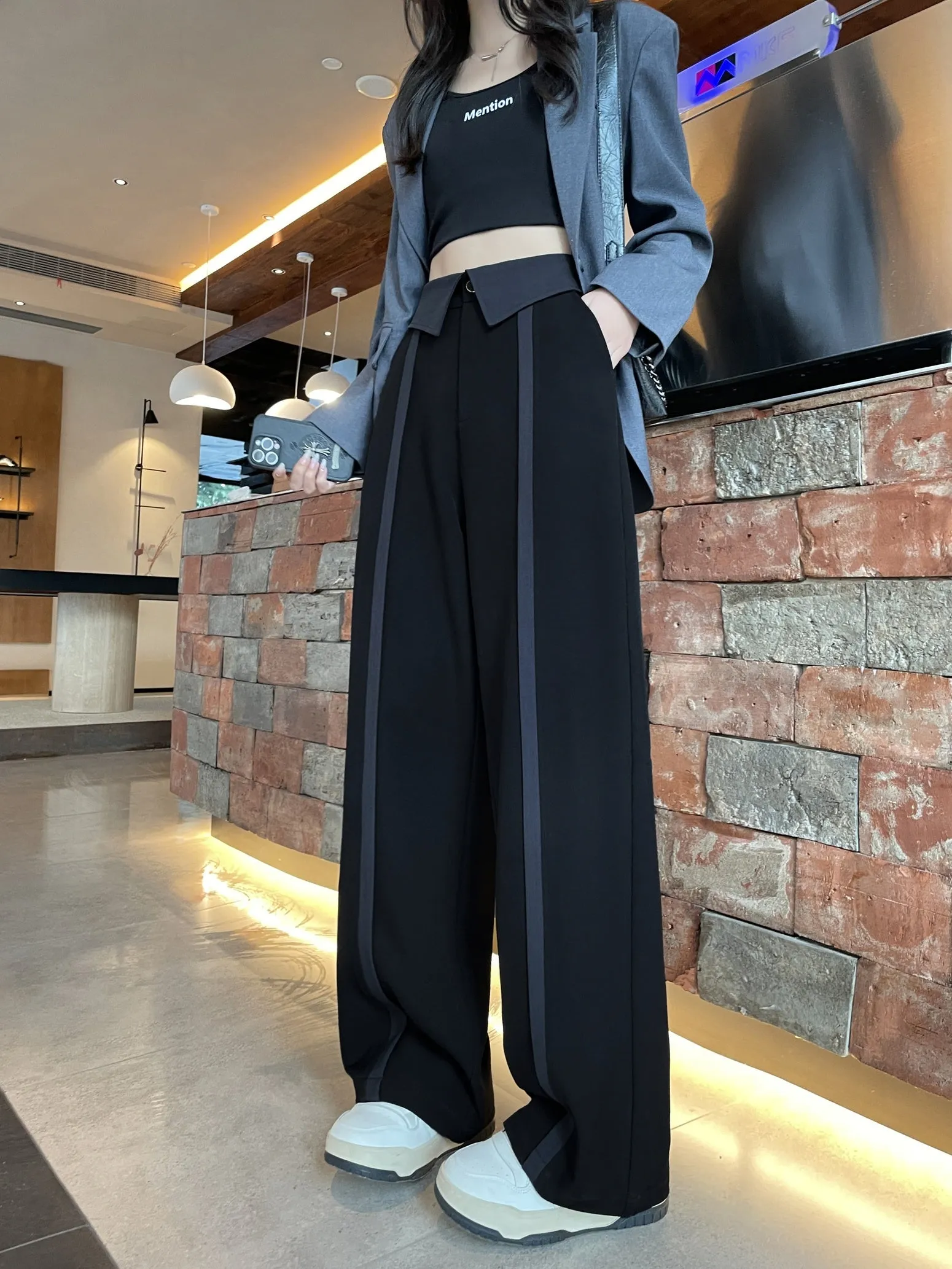 Stylish Women's Solid Patchwork Trousers for Everyday Wear
