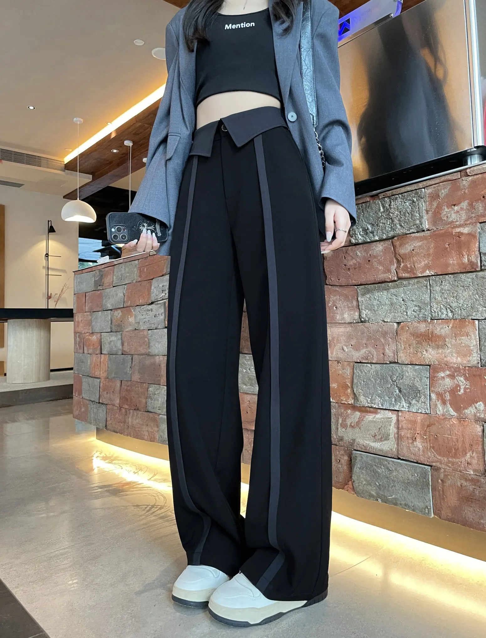 Stylish Women's Solid Patchwork Trousers for Everyday Wear