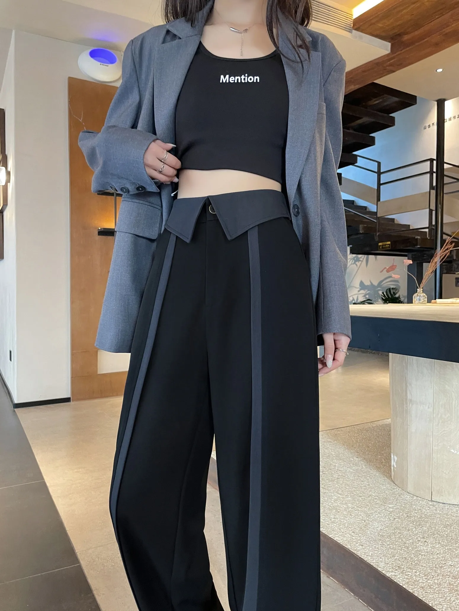 Stylish Women's Solid Patchwork Trousers for Everyday Wear