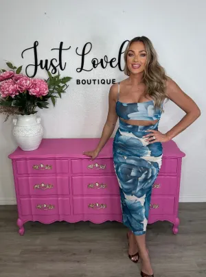 The Romantic Mesh Midi Dress