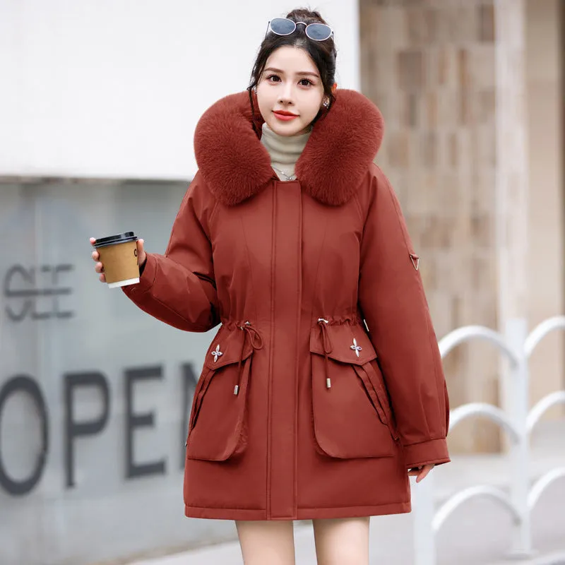 Thickened Hip-length Parka with Windproof Features and a Stain-resistant Finish