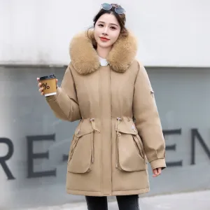 Thickened Hip-length Parka with Windproof Features and a Stain-resistant Finish