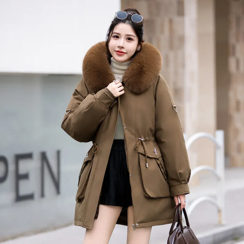 Thickened Hip-length Parka with Windproof Features and a Stain-resistant Finish