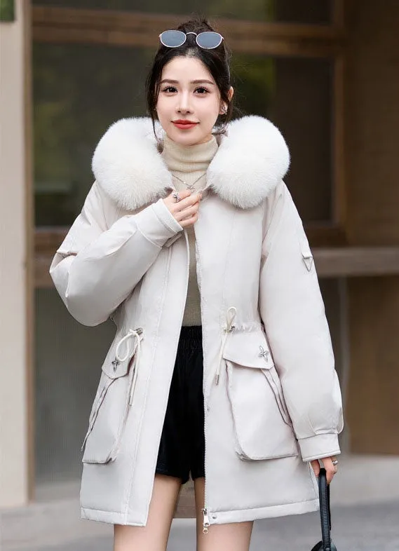 Thickened Hip-length Parka with Windproof Features and a Stain-resistant Finish