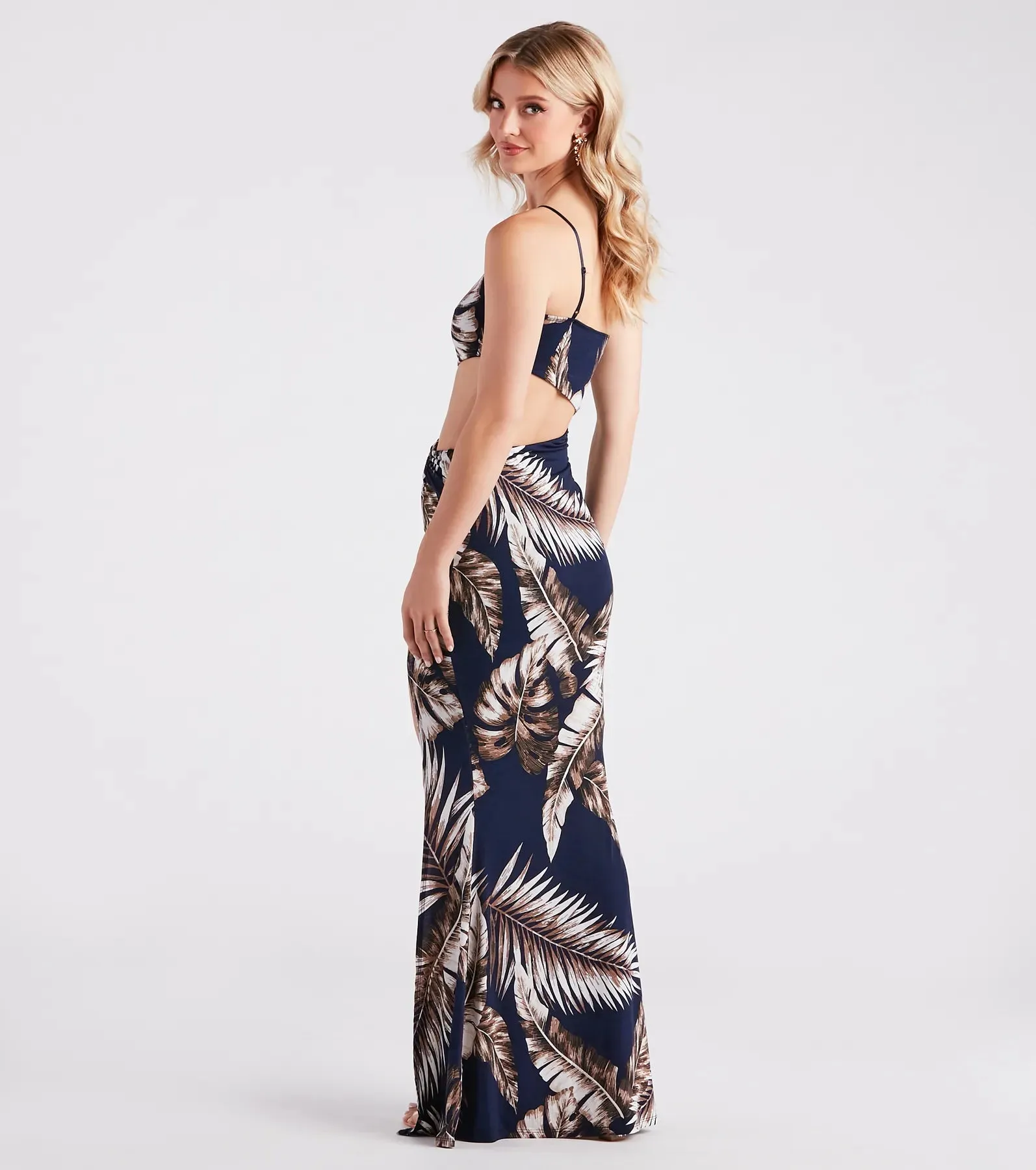 Time To Escape Tropical Print Maxi Dress