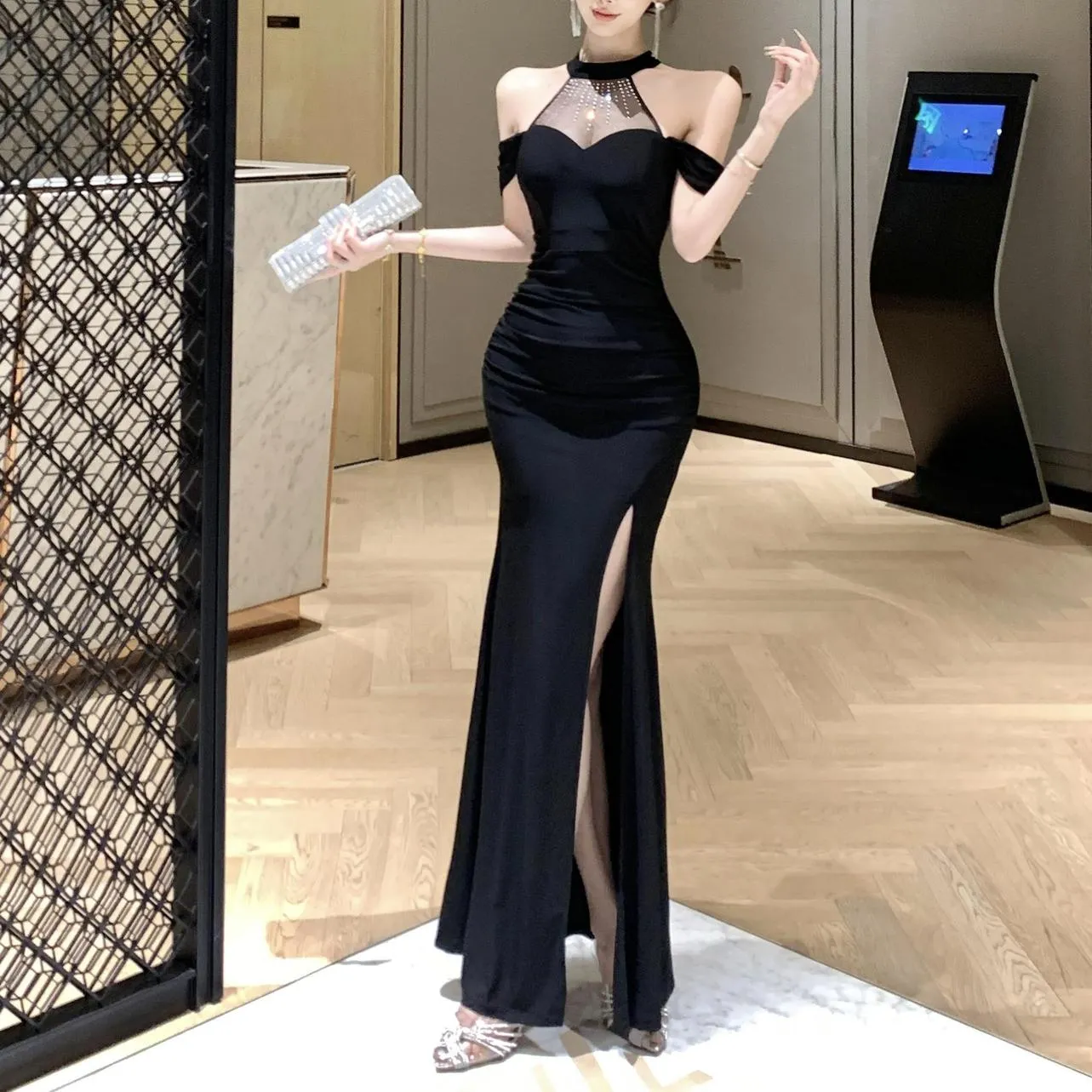 Trendy Patchwork Bodycon Dress with Sparkling Rhinestones