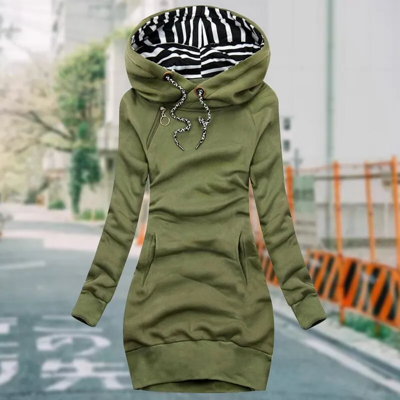 Warm, oversized and long-sleeved sweatshirt for winter - Perfect for chilly days